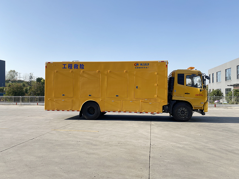 東風(fēng)天錦3000方排水車(便攜)