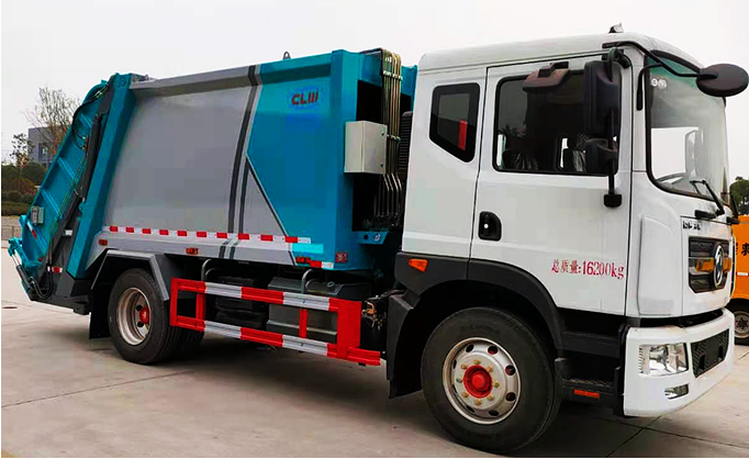 東風D9，十方壓縮垃圾車