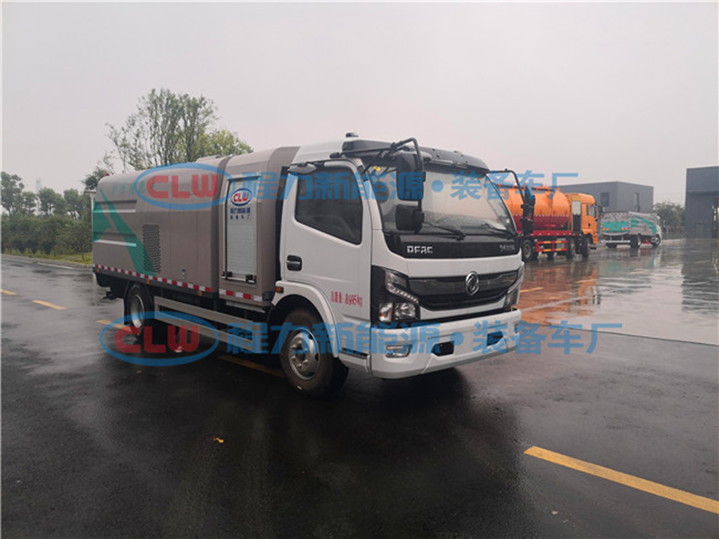 CL5090GQXBEV型純電動護(hù)欄清洗車