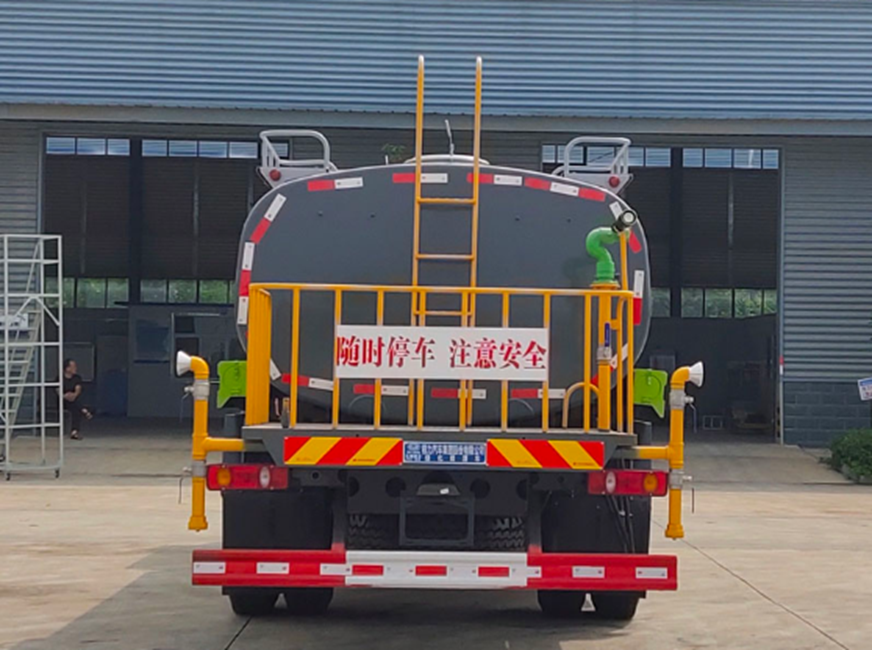 東風(fēng)K6系列12.73方灑水車(chē)