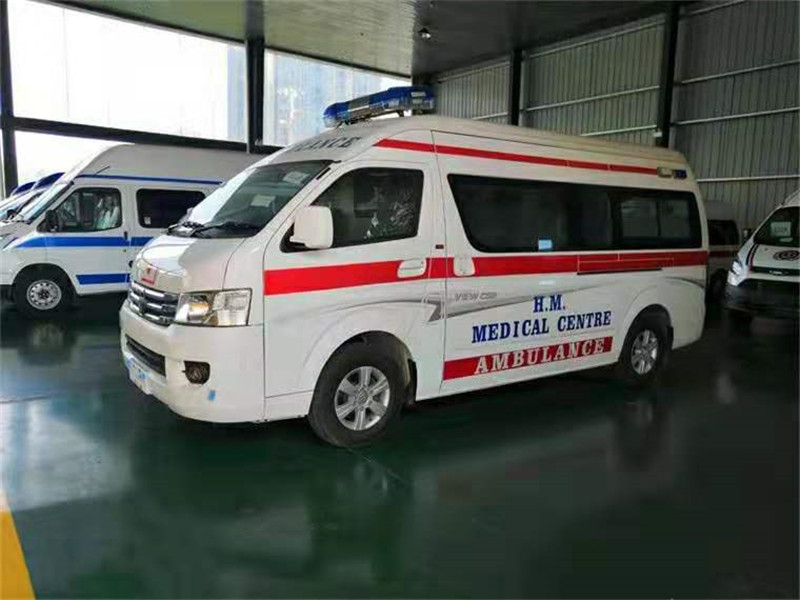 福田G9救護(hù)車(轉(zhuǎn)運(yùn)型、監(jiān)護(hù)型)汽油版